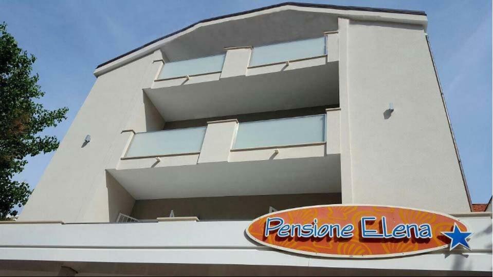 Pensione Elena มิซาโน อาดรีอาติโก ภายนอก รูปภาพ